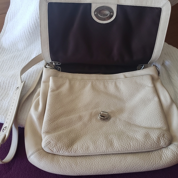 Coach bag. - Picture 2 of 6